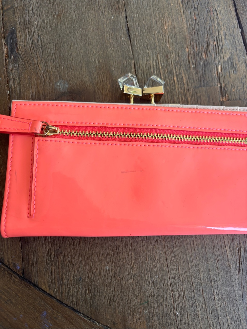 Ted Baker Coral Patent Clasp Wallet - Picture 2 of 7